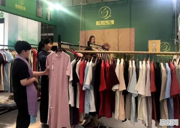 汉服热持续现象引发热议,城市规划专家给出专业解读 汉服热持续现象引发热议,城市规划专家给出专业解读