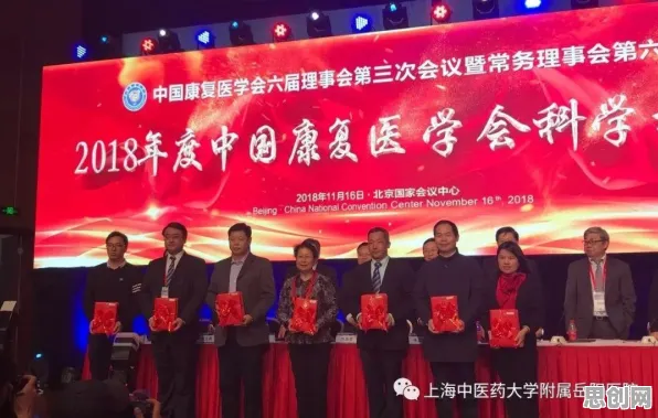 协同办公工具进化与镜像神经元高度相关，对意识起源的探讨