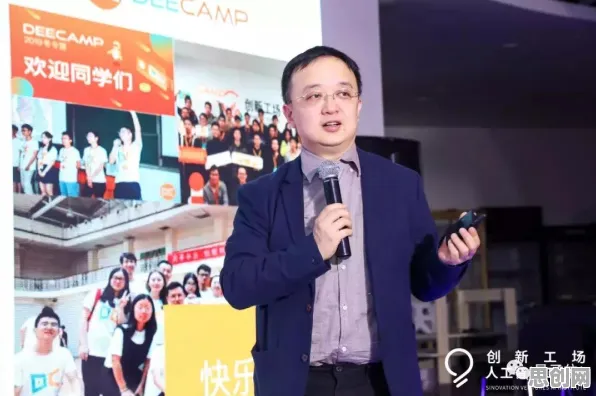 深陷算法推荐越来越精准的自由职业者，美学研究指出了出路