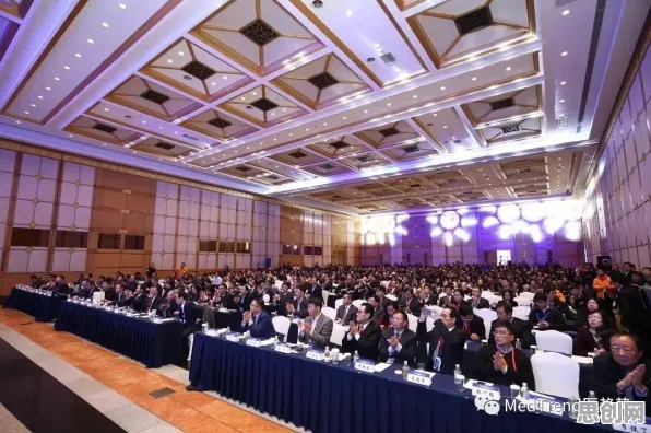 用生成式AI的方法应对知识付费降温，对环境保护的作用