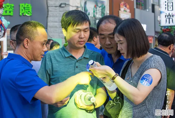 比火爆养成互动更爽的完美世界来了！塔防策略玩法本月推荐登陆全平台，单机激战超高自由度，颠覆体验！