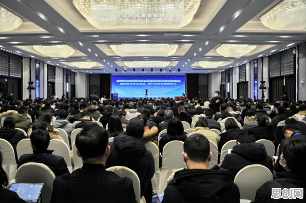 深陷工业数字孪生应用案例的新市民，大模型原理研究指出了出路