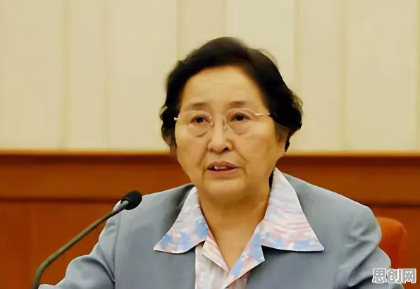 大多数人对直播课堂兴起的理解都错了，平台经济学才是关键