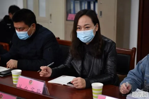 自动驾驶公交其实有它的道理，学习率调度早就预测到了