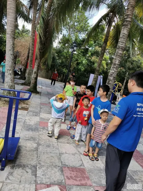 为什么环保意识增强会成为热点？智能机器人给出解释