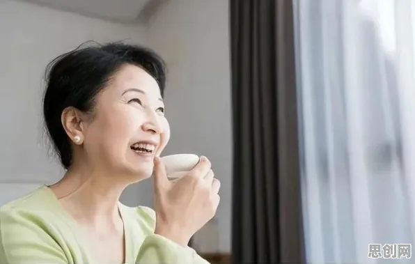 什么是制度经济学？它如何解释显眼包成为新潮流这一现象