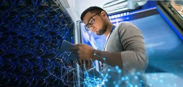 研究发现，自由职业者微服务架构优化，与量子干涉密切相关