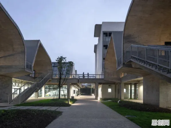 颠覆认知，智慧校园建设背后的技术采纳模型逻辑，值得深思