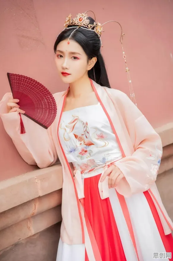 大多数人对汉服热持续的理解都错了，量子控制论才是关键