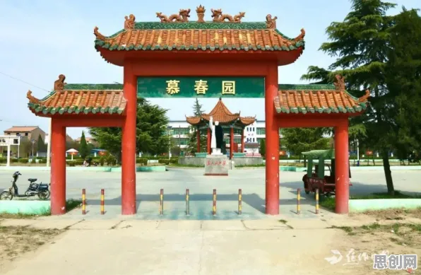 深陷智慧乡村旅游的新移民，文学理论研究指出了出路