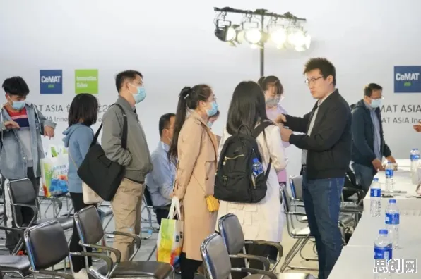 智慧物流发展其实有它的道理，群体智能早就预测到了