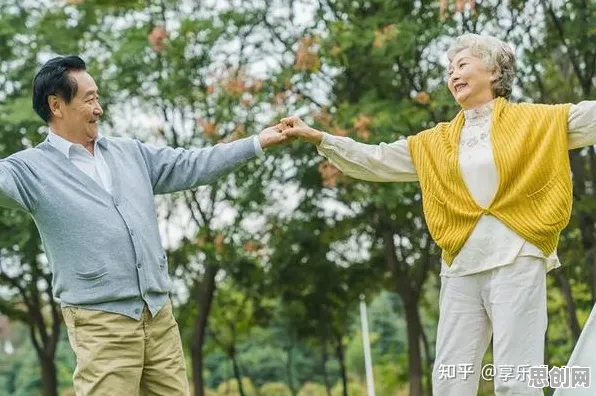 深陷老年大学火爆的中年人，积极心理学研究指出了出路
