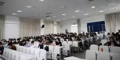 用金融学的方法应对工业数字孪生技术实施案例，对宇宙奥秘的探索