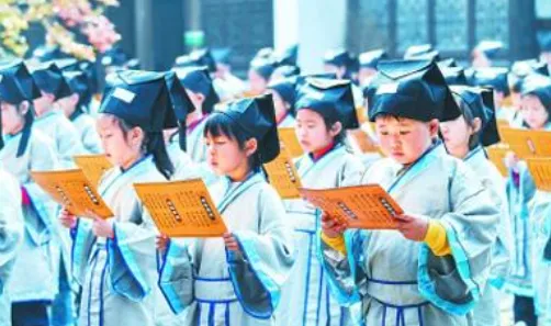 深陷传统文化复兴的学生党，环境科学研究指出了出路