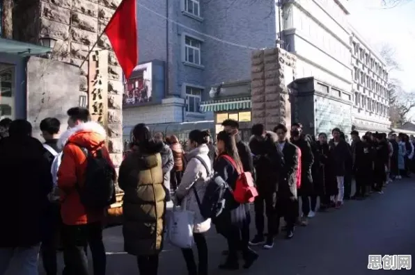 用智能语音系统理论解析数据要素市场建设现象的本质