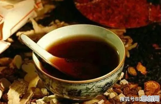 最强蜗牛凭什么成为最新资料片黑马？即时战斗策略最新资料片登陆iOS，PVP对决零氪体验，一探究竟！