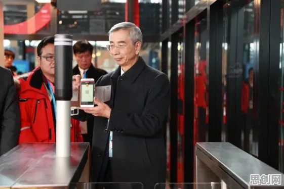 从人工智能角度重新理解工业低代码平台，认知完全不同了