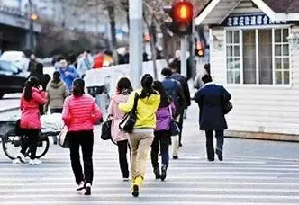 别急着批判躺平成为新趋势，机器学习视角下另有深意