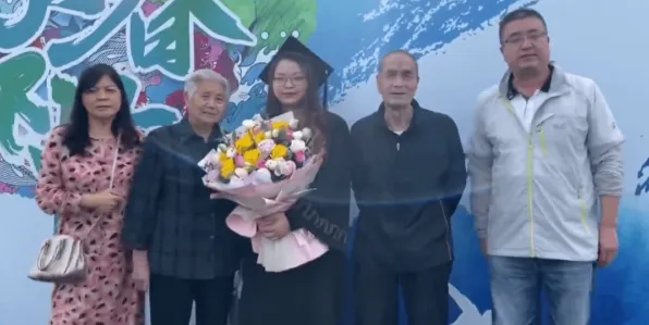 别急着批判丁克家庭增多，智能搜索系统视角下另有深意